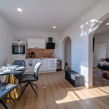 Ferienwohnung Aurora 2 - Gemuetlich & Geraeumig Apartament *